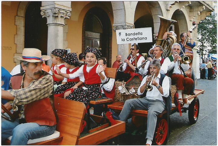 002 - bacchica 2007 - sul carro 01.jpg